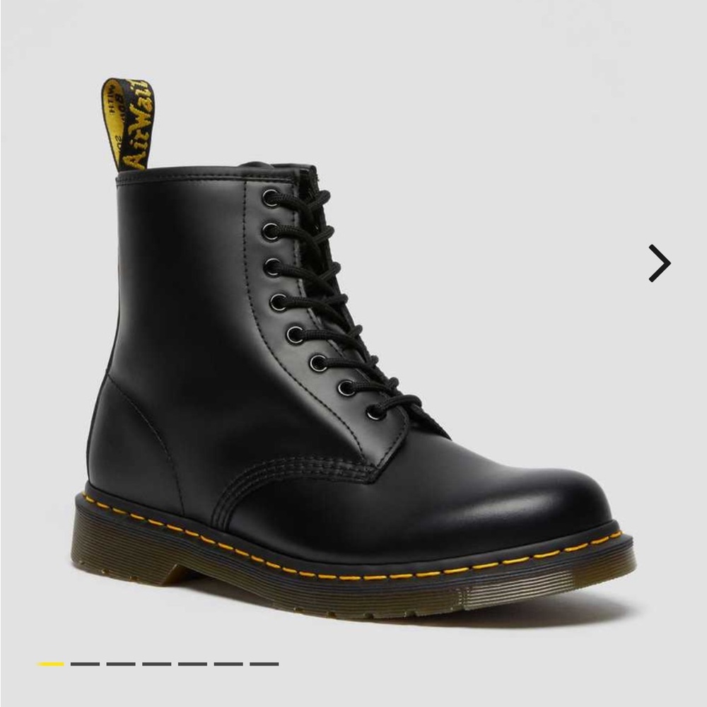 Dr martins combat boots 1460